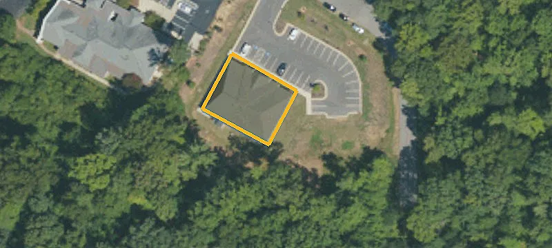 112 Dennis Dr