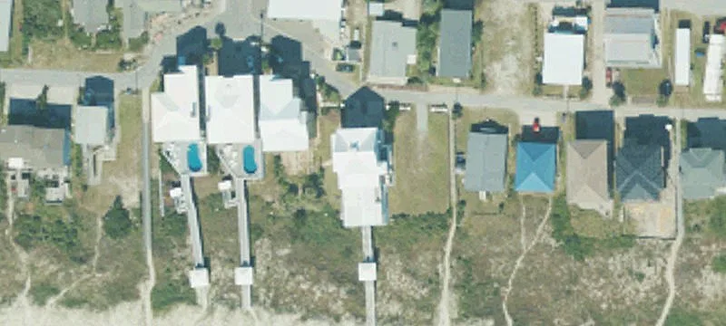 302 Glenn St