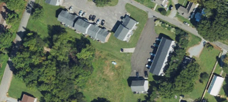 321 Woodlawn Ave
