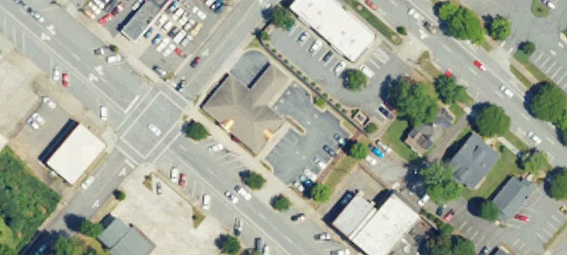 401 Sterling St