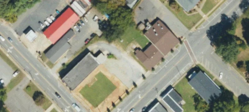 Main St