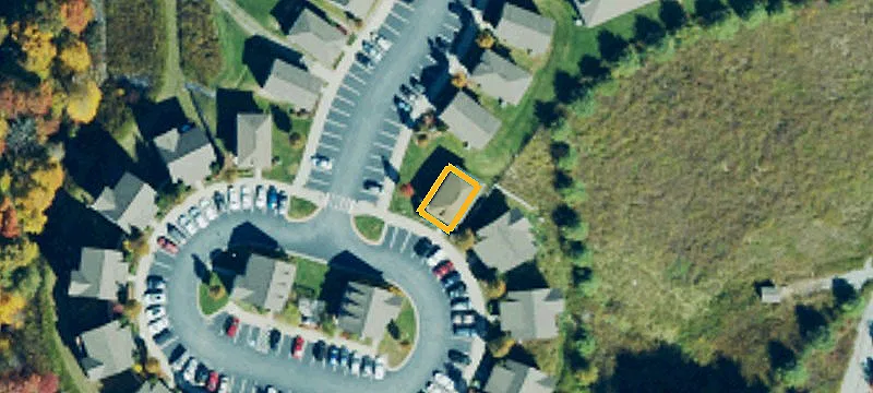 232 Parkwood Cir