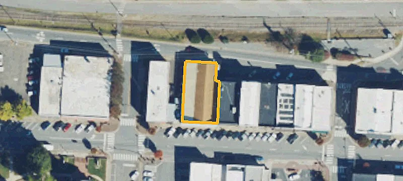 630 Main St