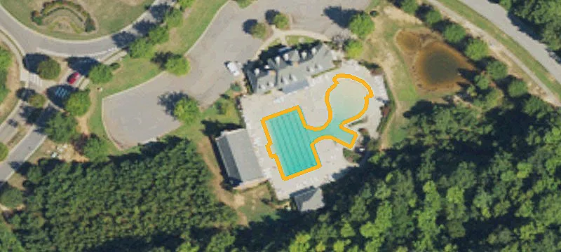 655 Clubhouse Dr