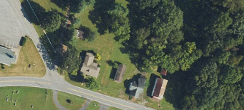 1302 Main St