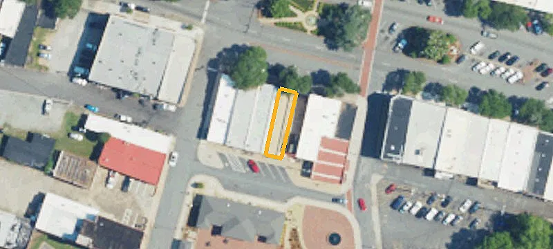 110 Main St