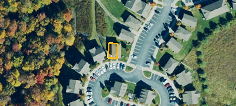 160 Parkwood Cir