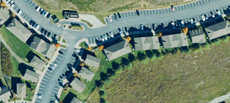 834 Fallview Ln