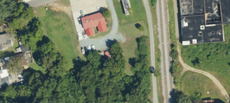 140 Chisholm St