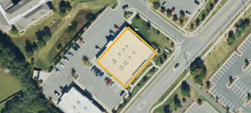 101 Cotten Ln