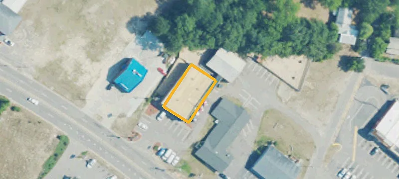 3437 Main St