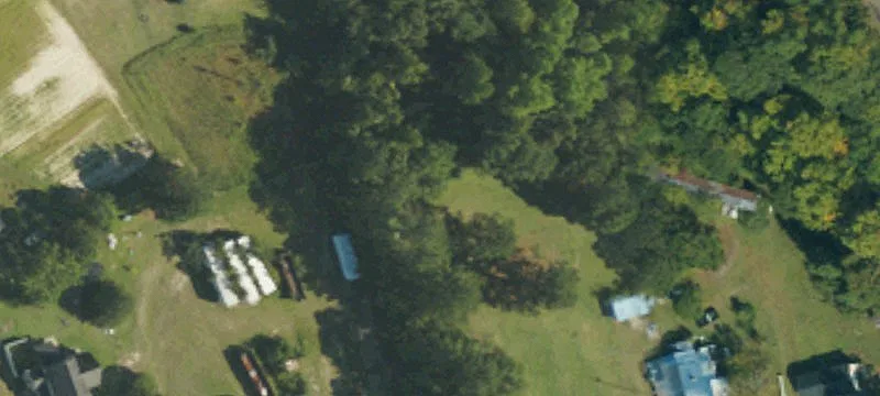 89 Ernest Ln