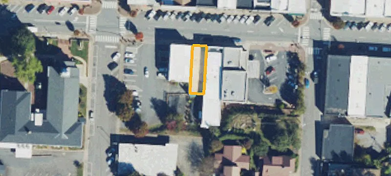 625 Main St