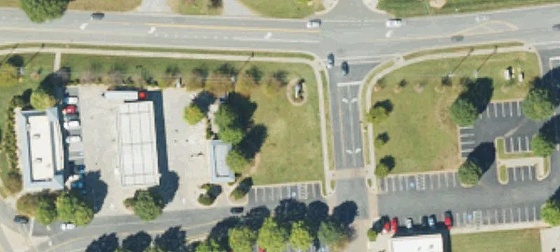 136 Rocky Riv Rd