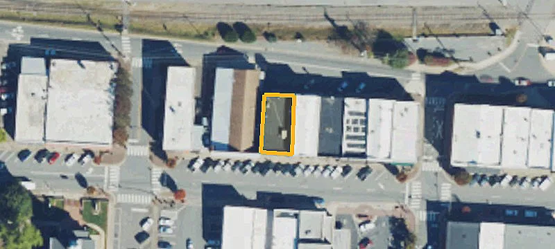 624 Main St