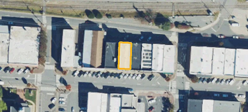 620 Main St
