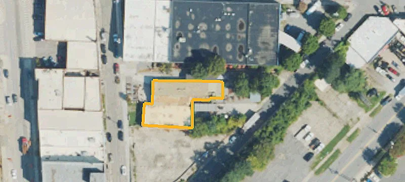 40 Collier Ave