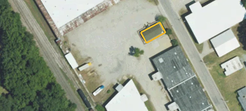 225 Walnut W St