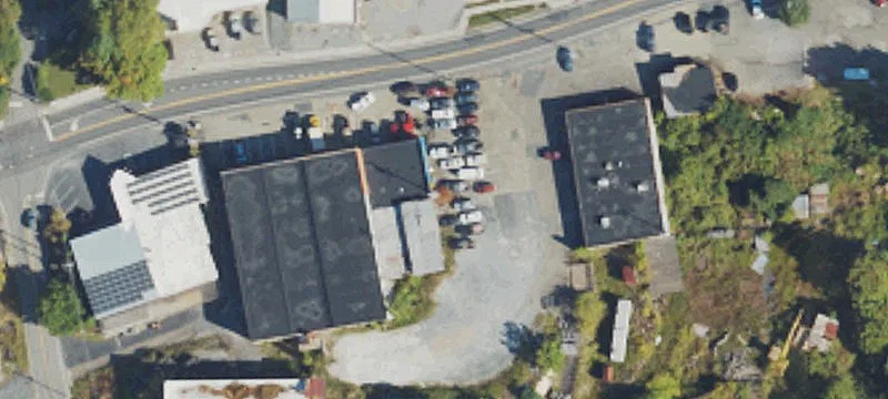 560 Oak Ave