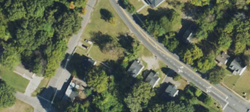 910 Andrews Ave
