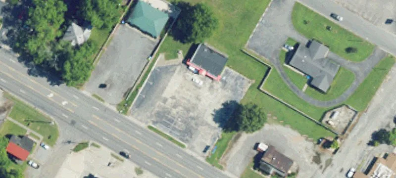1201 Memorial E Dr