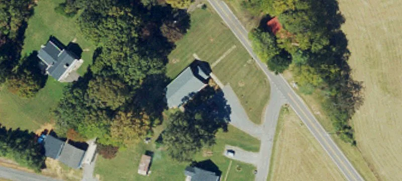 102 Loves Grv Church Rd