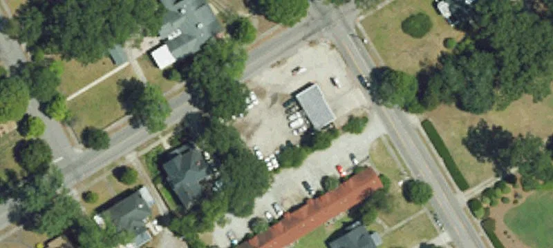 807 Nash W St