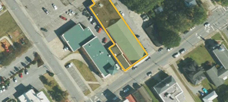 114 Main St