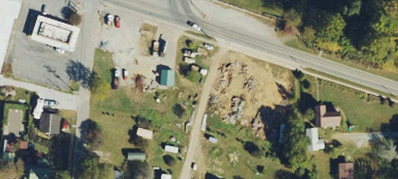 1476 Main St
