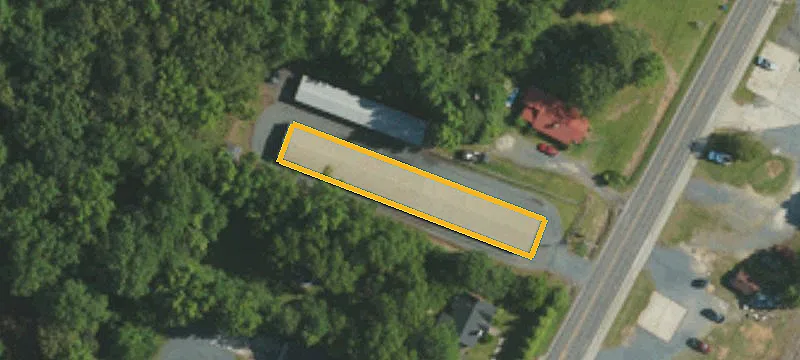 883 Main St