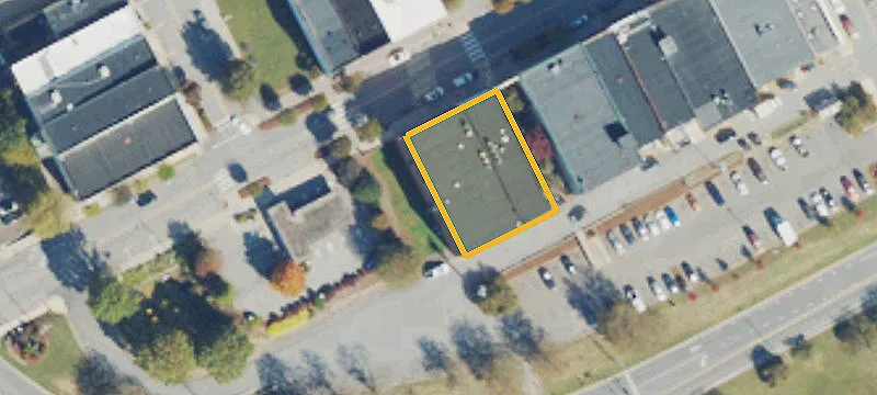 923 Main St