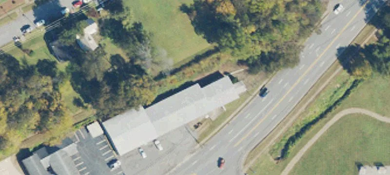 302 Main St