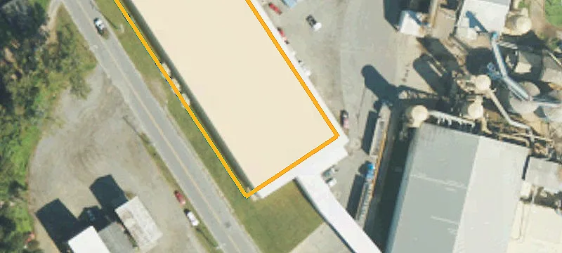 422 Main St