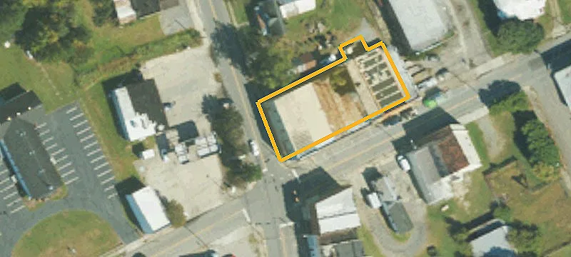 101 Main St
