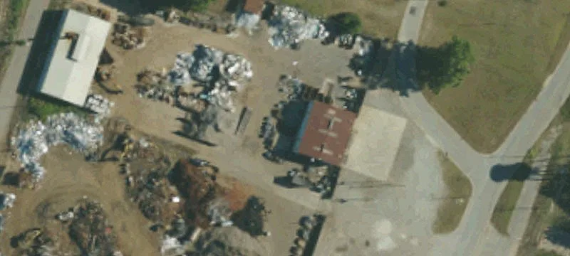 821 John St