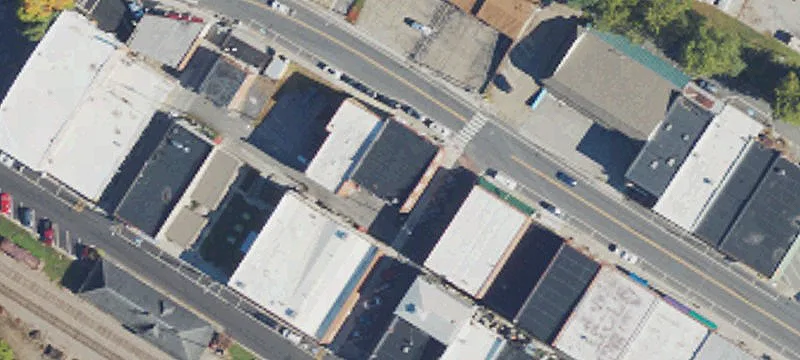 218 Oak Ave