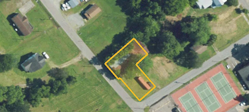 110 Sutton Dr