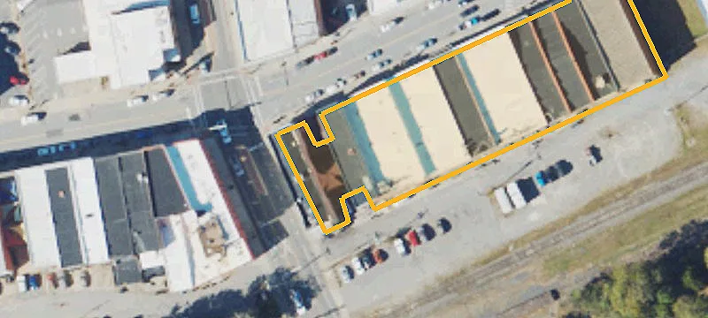 106 Main St