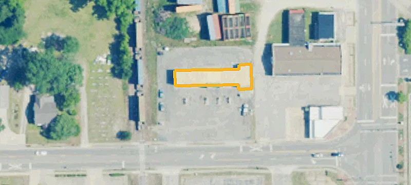 112 Harris Ave