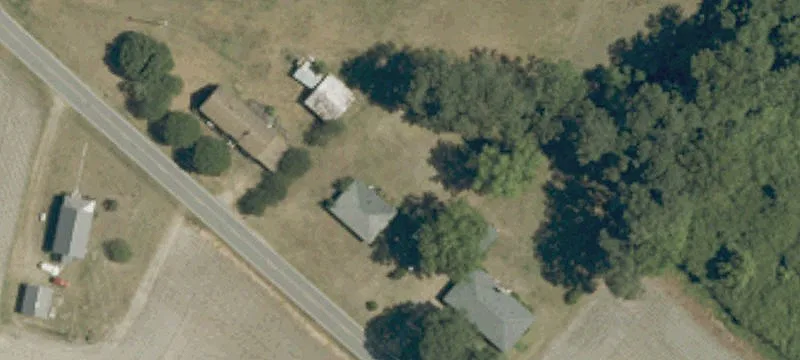 990 Sandy Cross Rd