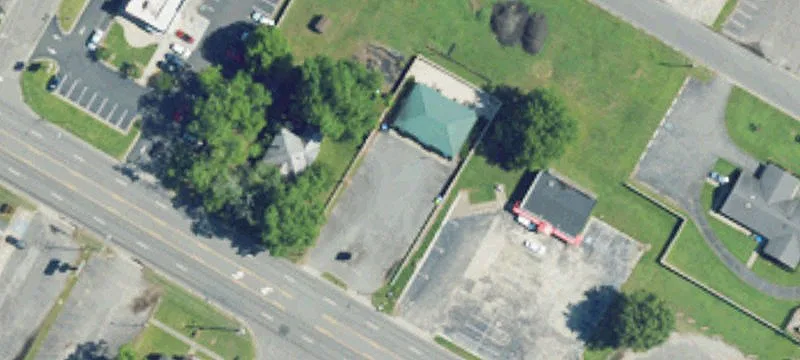 1109 Memorial E Dr