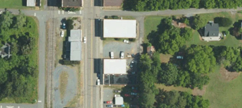 Main St