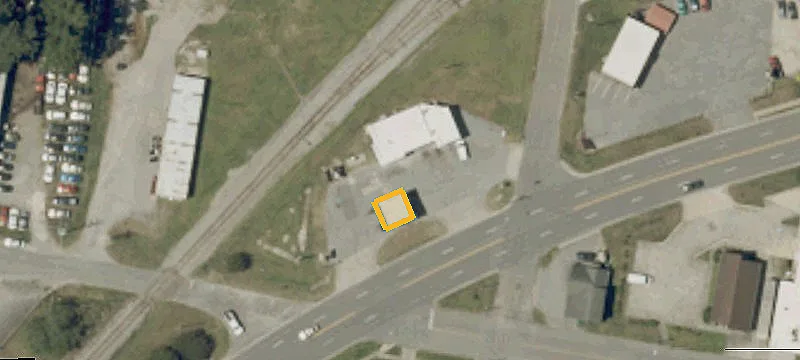 605 Hughes Blvd