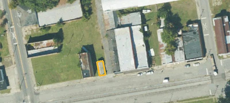 110 Railroad St