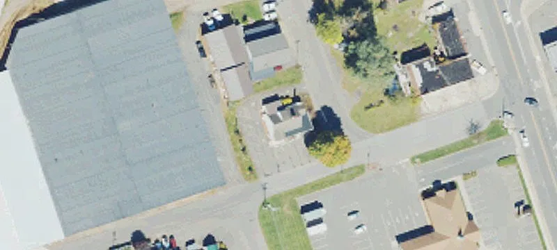 102 Long St