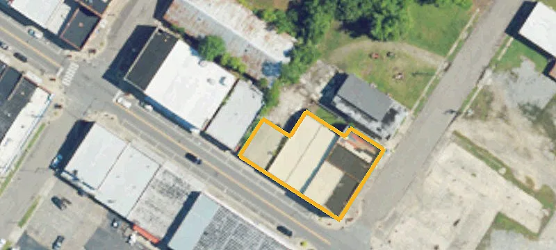 223 Main St