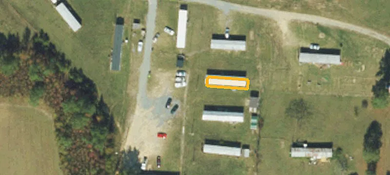 180 Fitzhugh Ln