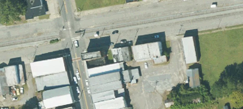 105 Railroad St