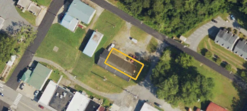 110 2nd St