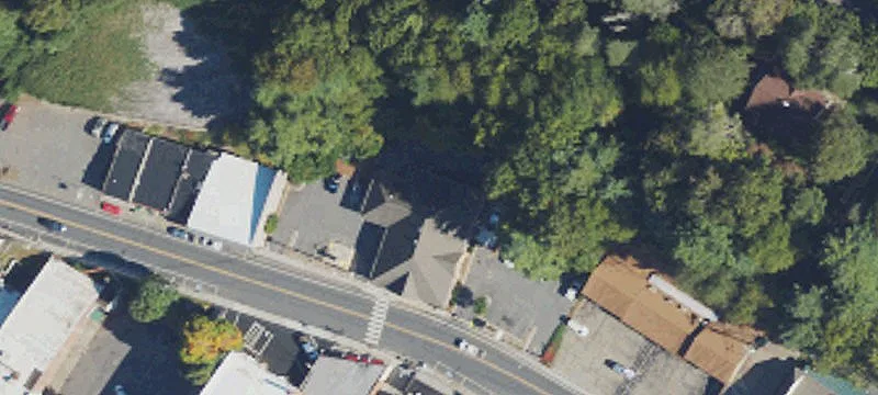 189 Oak Ave